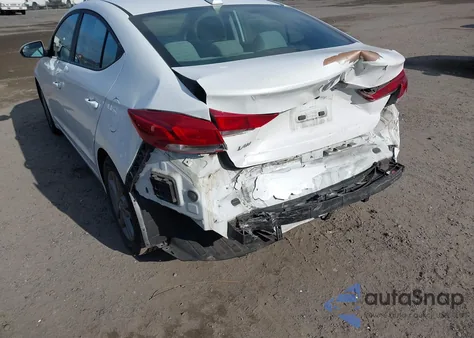 2017 Hyundai Elantra Se из США, поврежденный, VIN 5NPD84LF4HH158695
